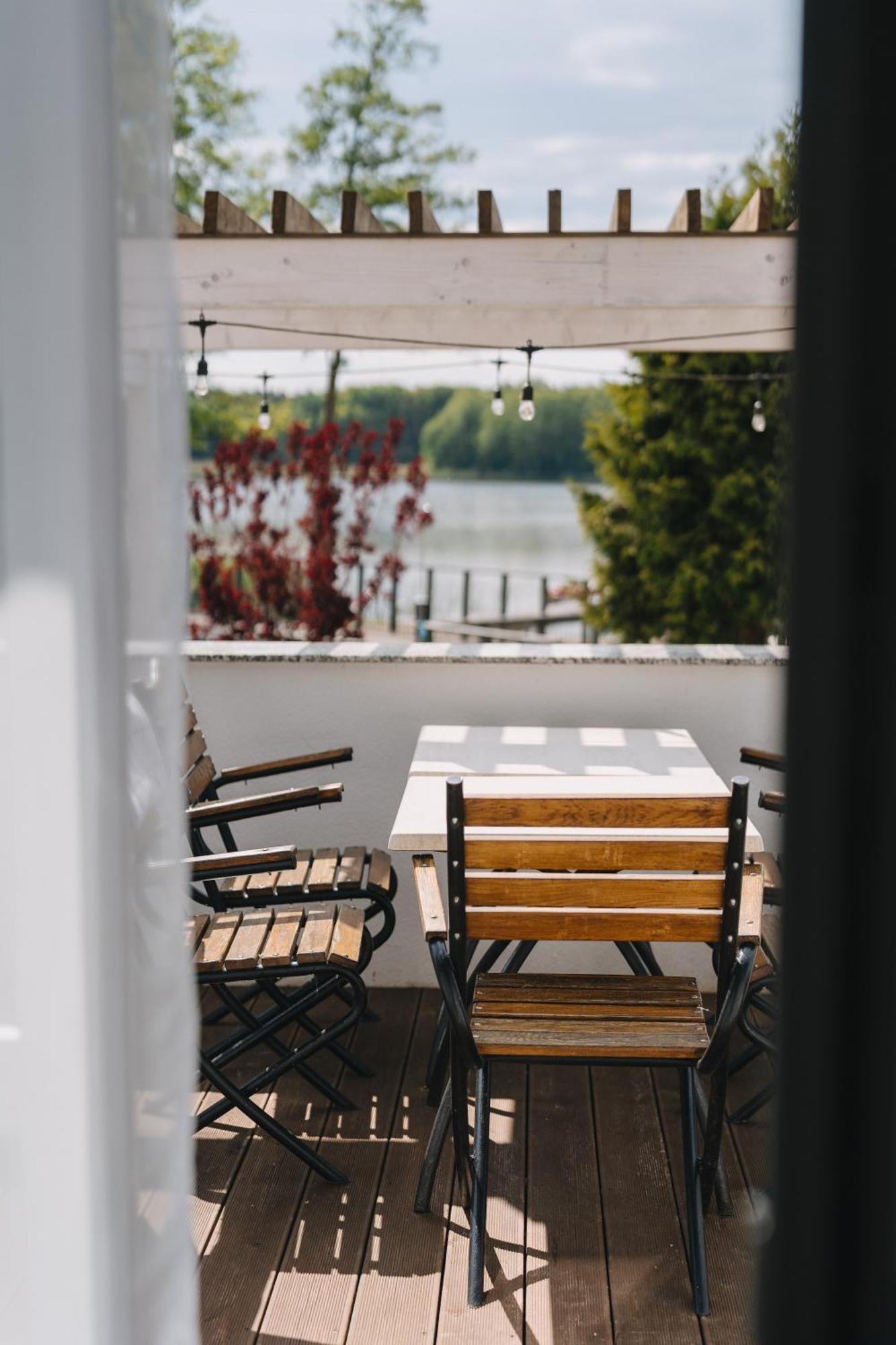 Hotel Tanzanit Jesiona Екстериор снимка